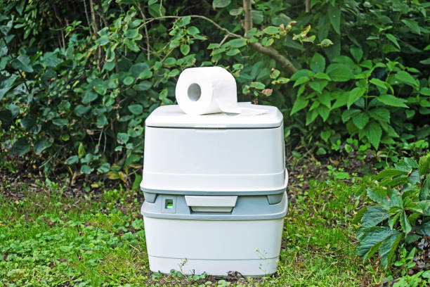 Best Porta potty delivery and setup  in West Baraboo, WI